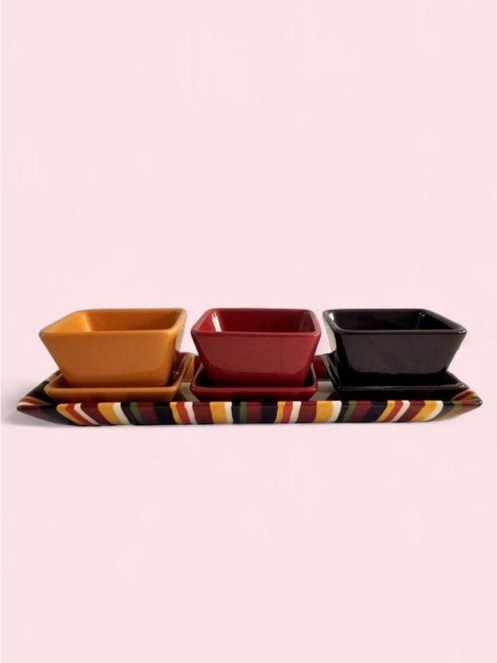 The Pampered Chef Striped Tray with Yellow, Red, Black Dipping Bowls